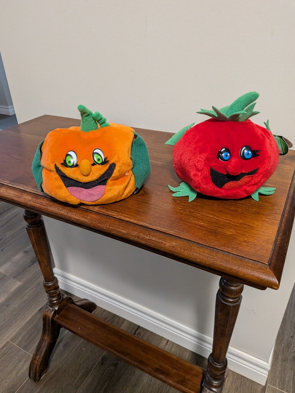 Garden Babies. Plush Pumpkin and Tomato Decorative Toss Pillows - Orange & Red
